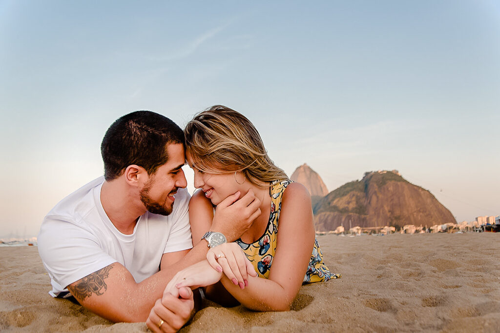 Bia & Thiago | Ensaio de Casal na Urca, Rio de Janeiro - RJ